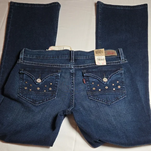 Levi's Women's Dark Blue Boot Cut Leg Jeans,sz 11 Junior. - Picture 3 of 8